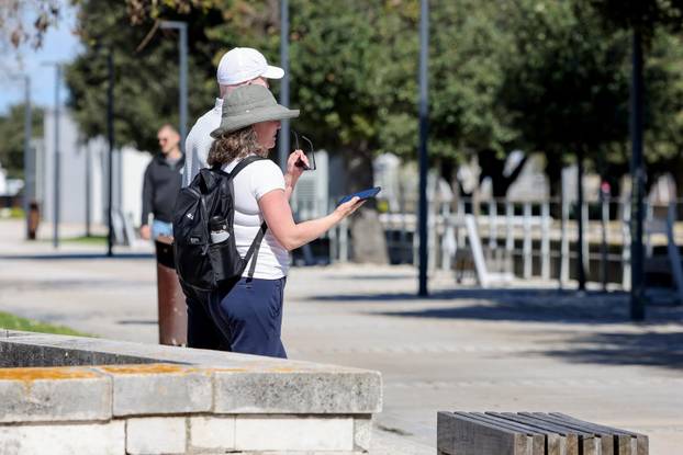 Zadar: Sunčana i topla subota