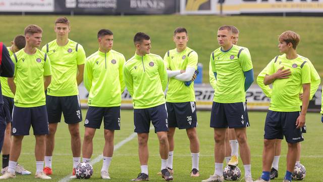 Nyon: Trening mladih nogometaša HNK Hajduk u Švicarskoj