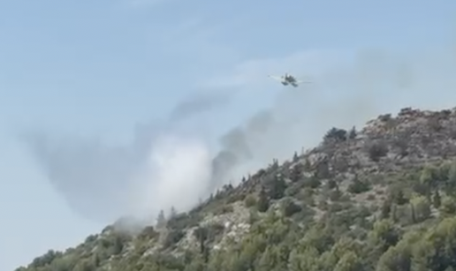 VIDEO Opet planuo vidikovac na brdu &Ccaron;elinka iznad Draga: 'Jak vjetar rasplamsao je dio &zcaron;ara'