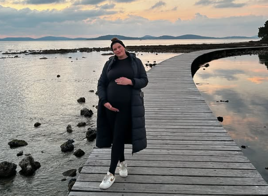 Dijagnosticirali joj tumor kad je saznala da je trudna: Nina iz 'Života na vagi' je rodila sina!