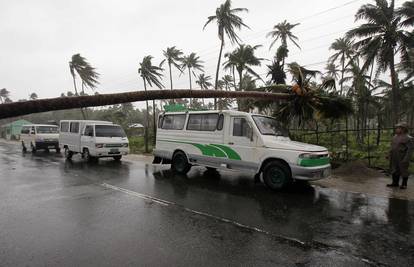 Tajfun Hagupit gubi snagu, na Filipinima poginuo 21 čovjek