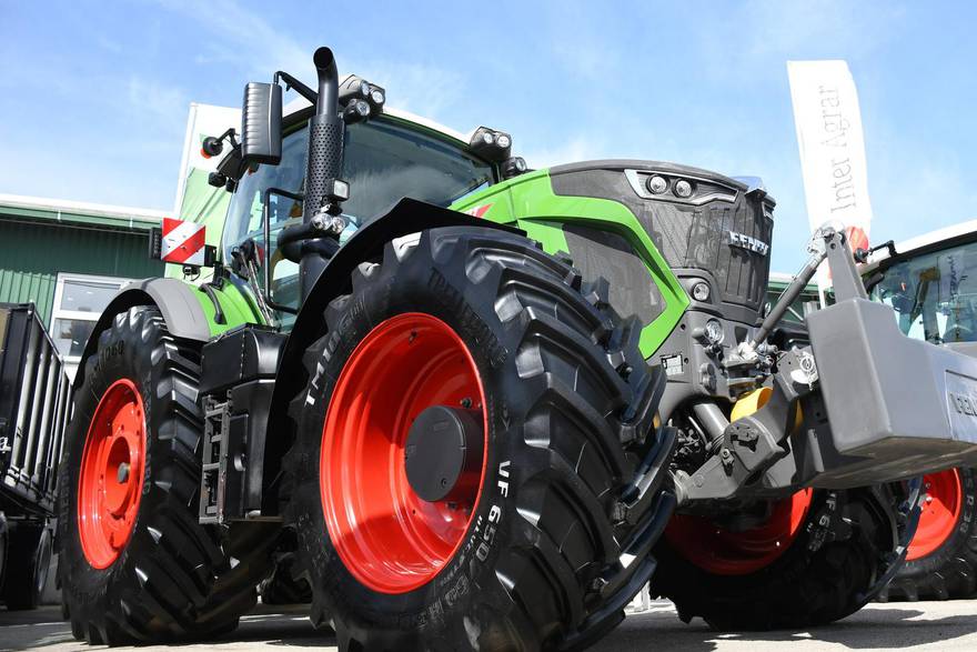 traktor fendt