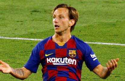 Rakitić na udaru navijača Barce jer je stao u zaštitu prijatelja: 'Ma njegovo je mišljenje sr..e'