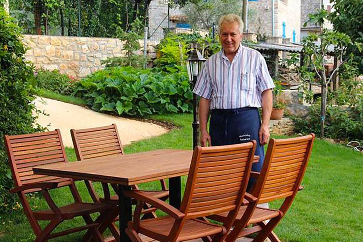 Ugostitelj koji je umro imao je koronu, bio je u samoizolaciji