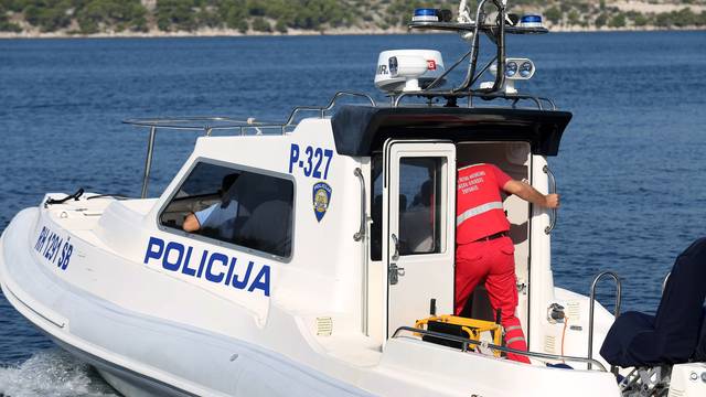 Šibenik: Suradnja pomorske policije i hitne pomoći