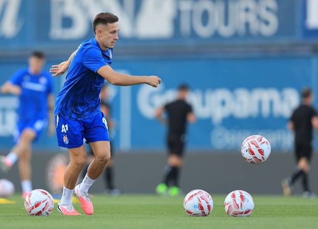 Dinamo i Rudeš sastali se u 3. kolu SuperSport HNL-a, zagrijavanje