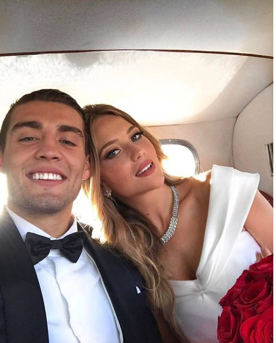 Druga godišnjica braka: Mateo i Izabel upoznali su se na misi...