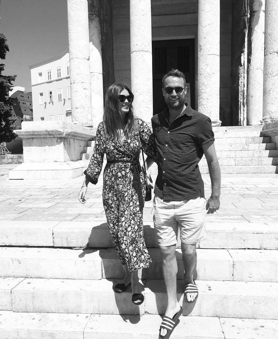 Manekenka Anita Dujić hvali se moderno uređenim domom