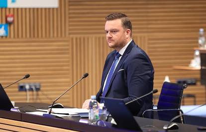 Dug RH u trećem tromjesečju blago ispod 60 posto BDP-a