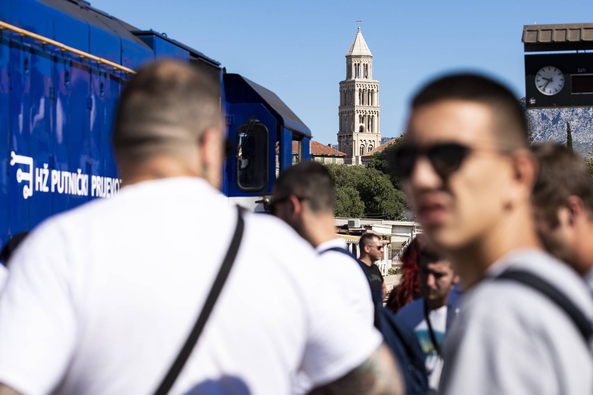 Split: Navijači Hajduka Bilim vlakom kreću prema Zagrebu na utakmicu Superkupa