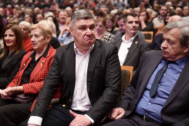 Predsjednik Zoran Milanović na koncertu Drage Diklića u Lisinskom