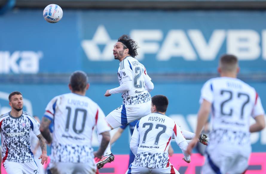 Zagreb: Hajduk u nadoknadi golom Krovinovića izjednačio protiv Dinama