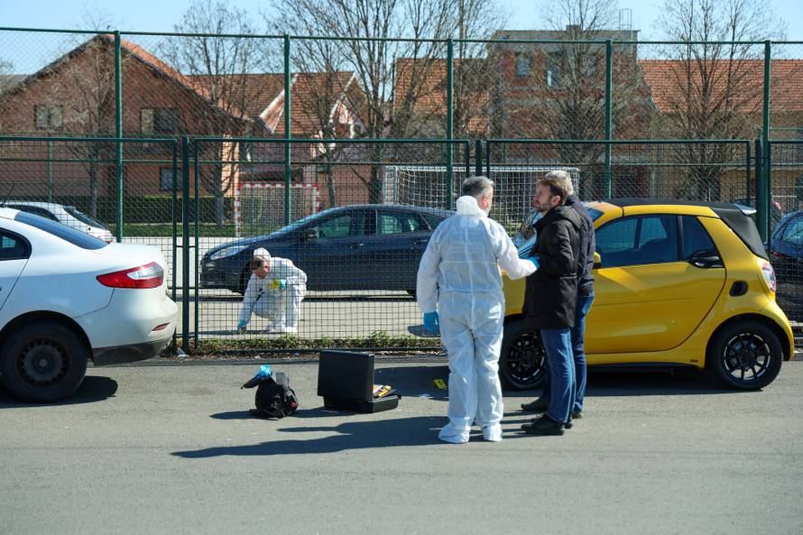 Zagreb: Policijski očevid u Dubravi gdje je jutros došlo do pucnjave