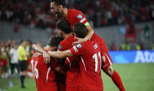 VIDEO Turska imala 3-0 protiv Gruzije pa skoro sve 'prosula', Aktürkoglu dvaput tresao mrežu