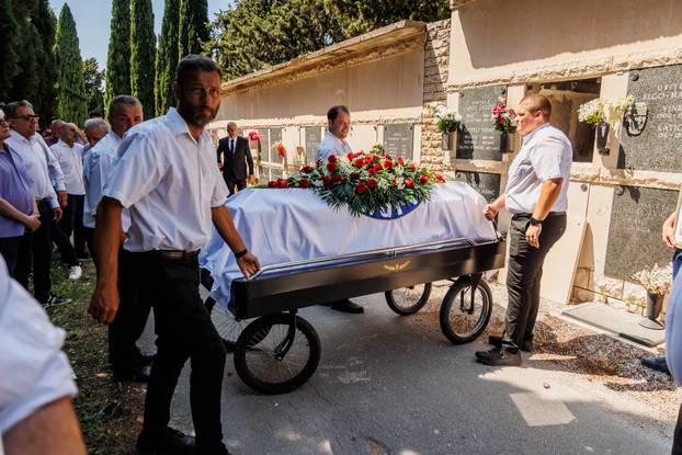 Split: Posljednji ispraćaj Ive Bege Hajdukovog igrača na Lovrincu