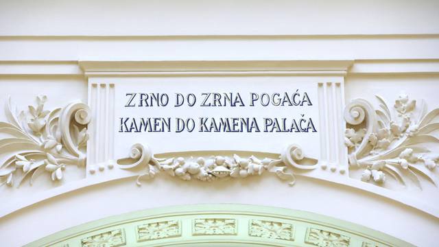 Nakon četiri godine obnovljen zagrebački Oktogon, ali nisu primijetili pravopisnu pogrešku