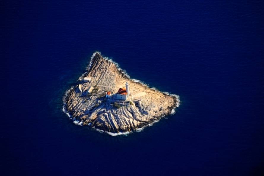 Zaplovite Jadranom: Istražite ljepotu dalmatinskih otoka