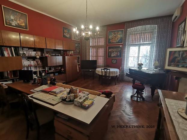 FOTO Rijetko na tržištu! Prodaju stan tik do bana Jelačića. Ima panoramski pogled. Cijena je hit