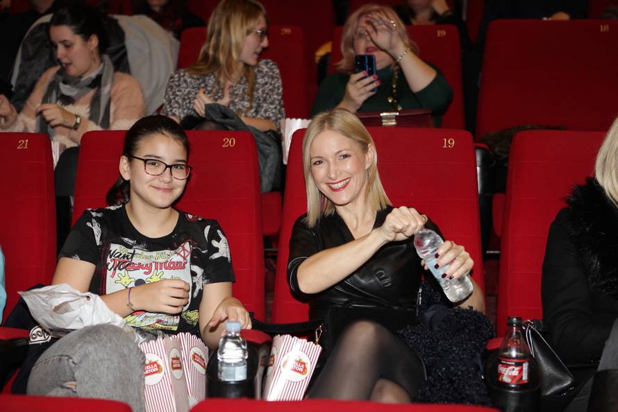 Poznati pohrlili pogledati novu komediju Woodyja Allena!