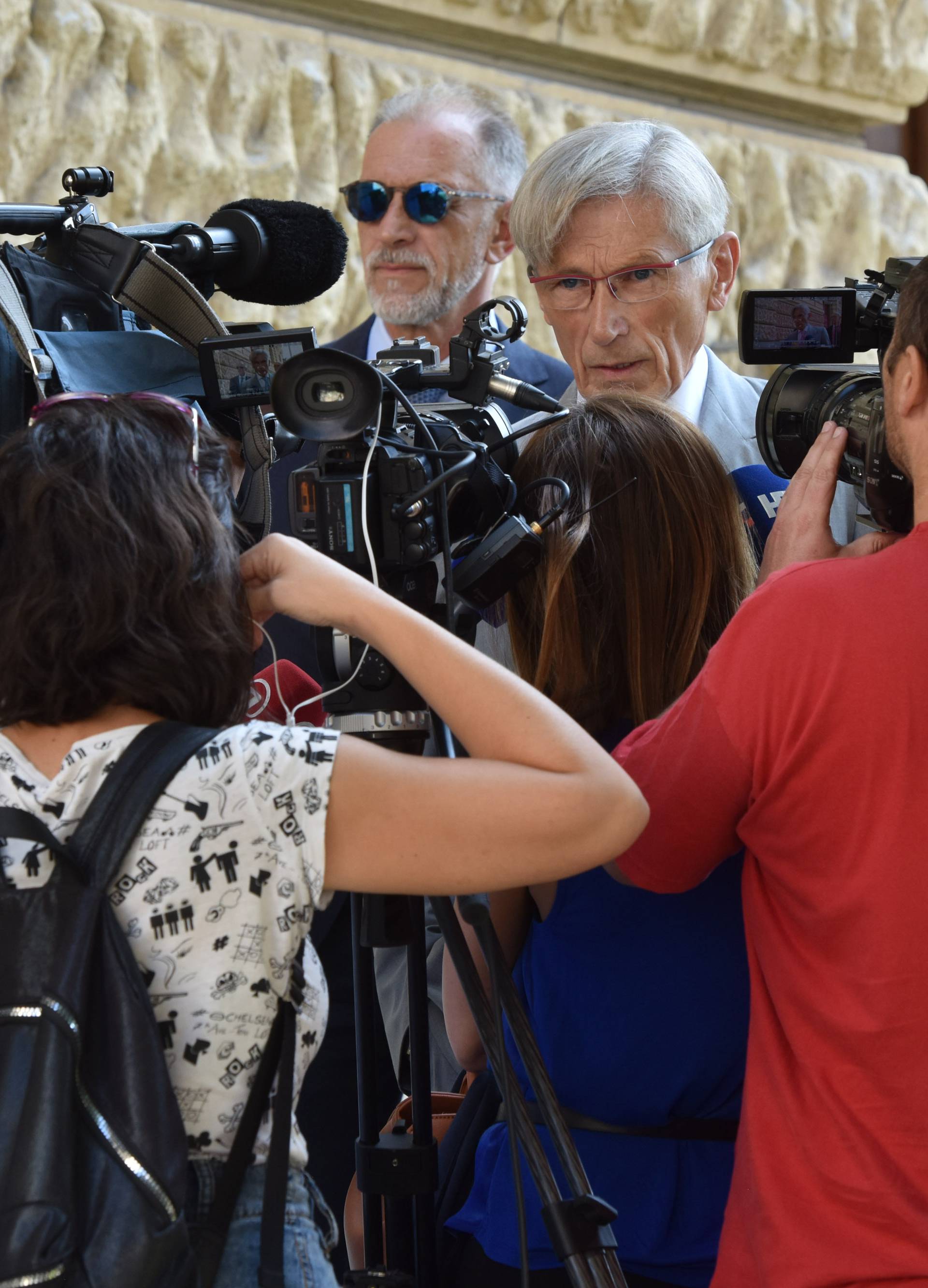 Å ibenik: Tomislav HorvatinÄiÄ daje izjavu nakon prvog roÄiÅ¡ta