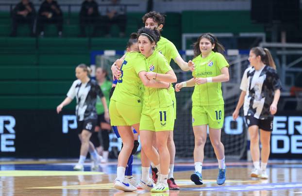 Zagreb: Kutija šibica 2024., ženski turnir finale, ŽNK Dinamo Zagreb - Micheli Tomić otok Brač