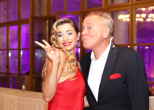 Šibenik: Prva večer 26. festivala Dalmatinske šansone 