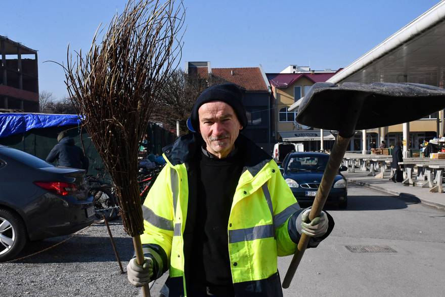 Cijeli život brine se za čisti Brod, a od rata bježao sa smetlarskim kolicima: 'Grad treba čistiti'