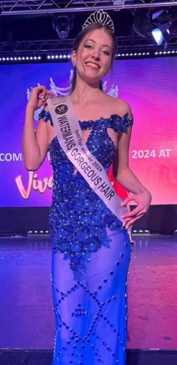 FOTO U Engleskoj pobijedio prvi AI klon misice! Jessica govori 150 jezika. Pljušte kritike...