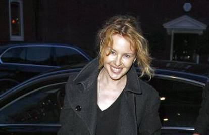 Kylie Minogue u kupovinu je išla bez trunke šminke na licu
