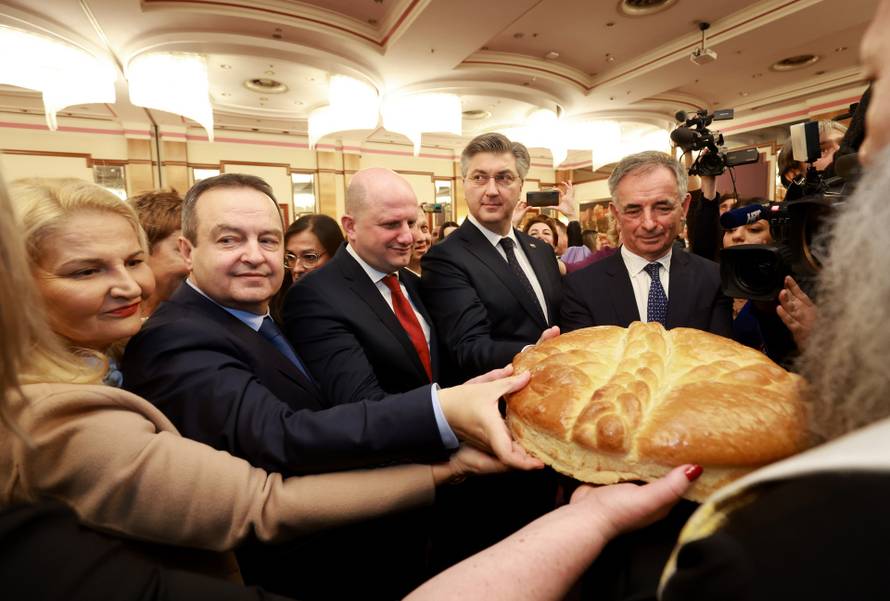 Ivica Dačić u teškom zdravstvenom stanju