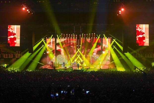 Zagreb: Drugi koncert Prljavog kazališta u Areni