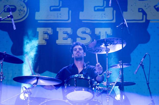 Zagreb: Koncert Damir Urban & 4 na Zagreb Beer Festu