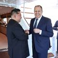 Ruski šef diplomacije stigao je u Sjevernu Koreju. Kim Jong-un Putinu šalje još 6000  ljudi!