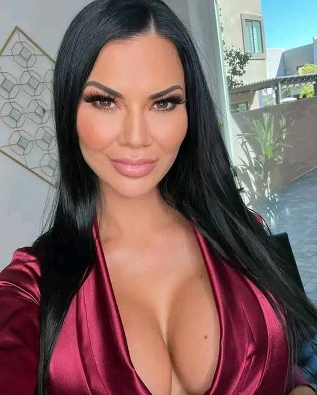 FOTO Dala otkaz u marketingu kad su joj vruće fotke 'procurile' u WhatsApp grupi. Evo što kaže