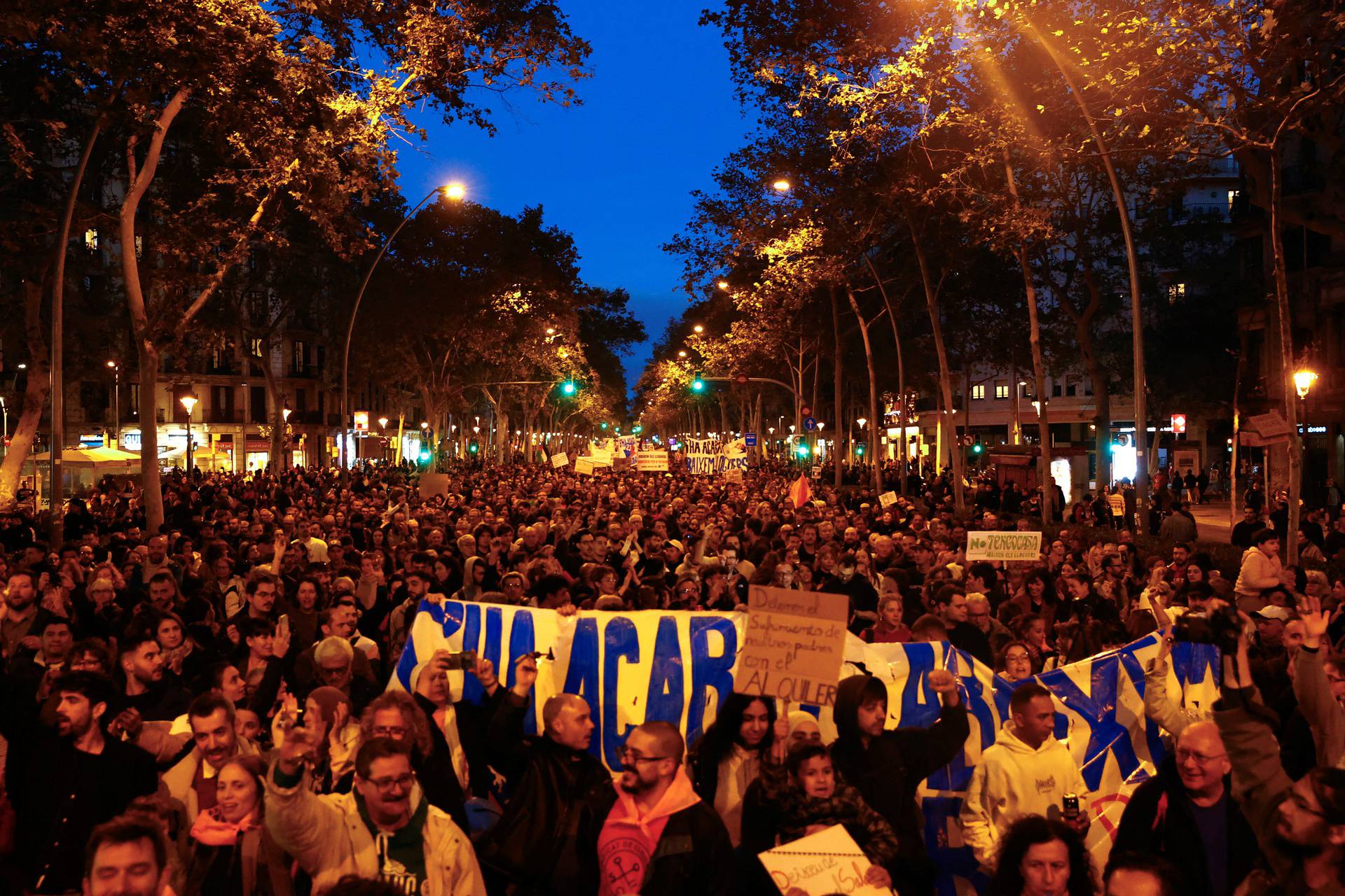 Protest to denounce the housing crisis in Barcelona