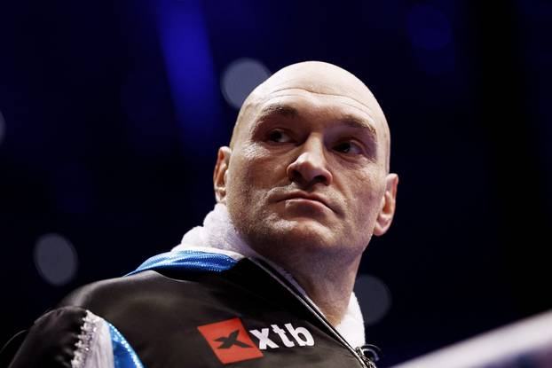 Tyson Fury v Arslanbek Makhmudov
