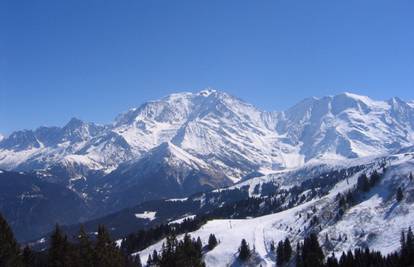 Zarobljene francuske penjače na Mont Blancu pronašli mrtve