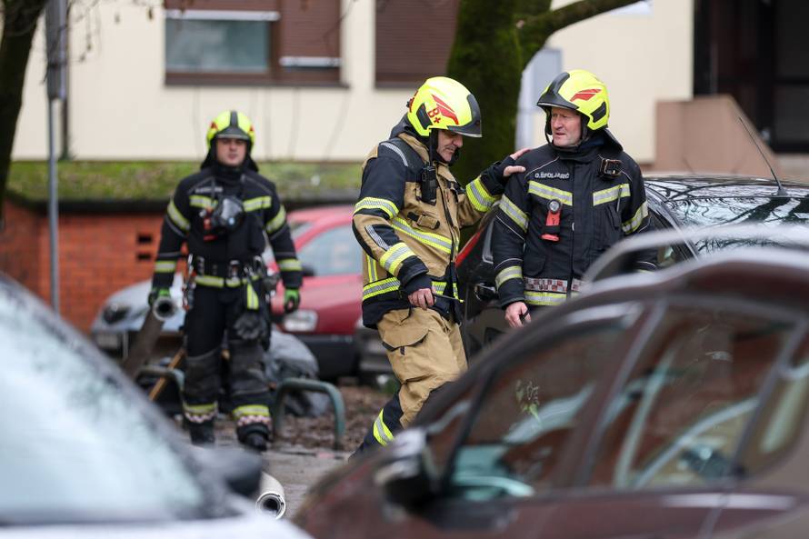 Zagreb: Požar u Ulici Hrvoja Macanovića, tri osobe ozlijeđene