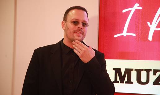 Igor Koji&cacute; opet ljubi? Ulovili ga na koncertu s lijepom brinetom