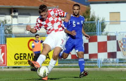 Bašić i Halilović podigli Sinj na noge: Hrvatska dobila Izraelce