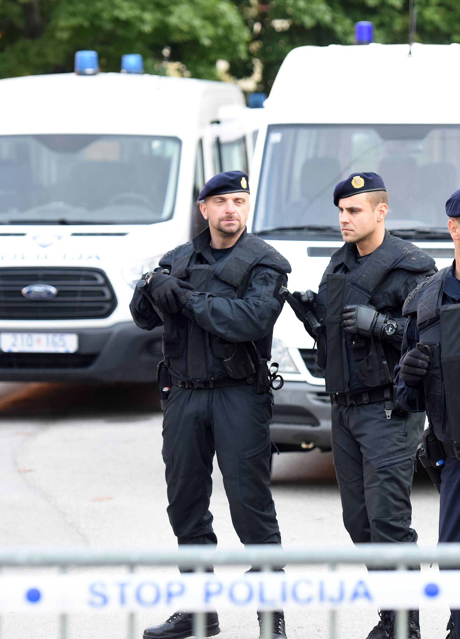 'Nisu mi dali ni da se iselim. Ići ću u Centar za socijalnu skrb...'