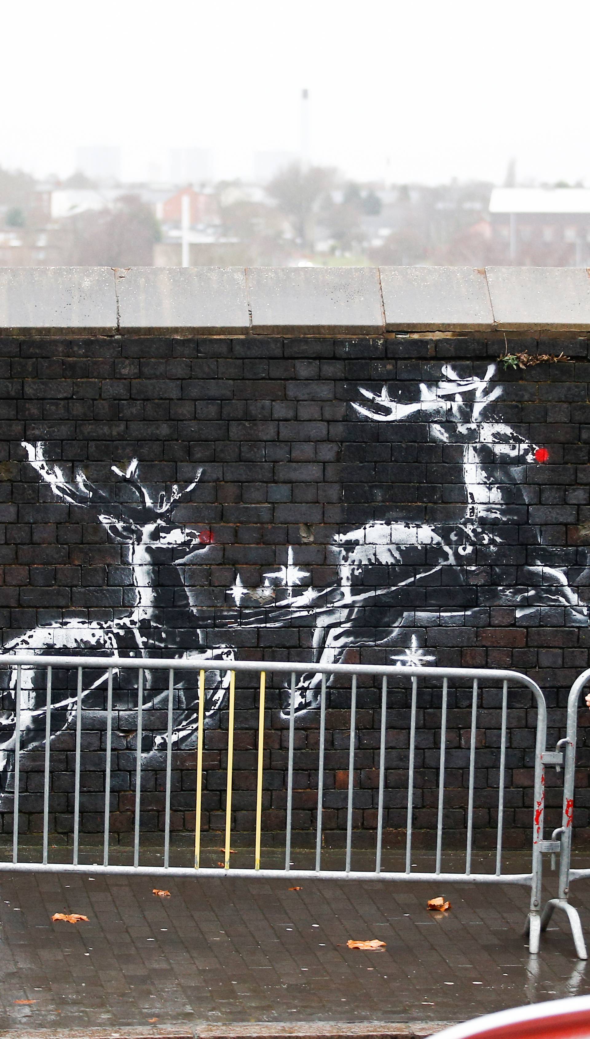 Banksyjevim sobovima vandali obojili nos pa su dobili zaštitu