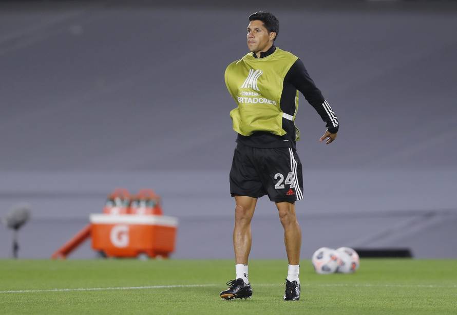 Copa Libertadores - Group D - River Plate v Santa Fe