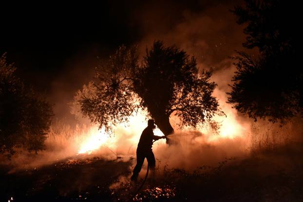 Wildfire spreads on Evia island