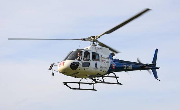 Helicopter with HNS Cup headed for the winners to Rijeka