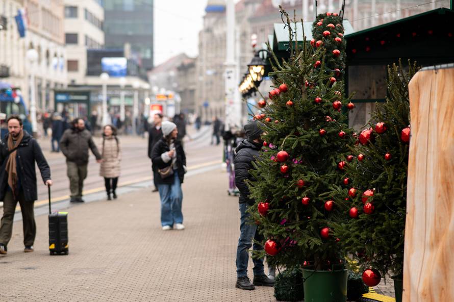 Zagreb: Subotnje prijepodne u centru grada 
