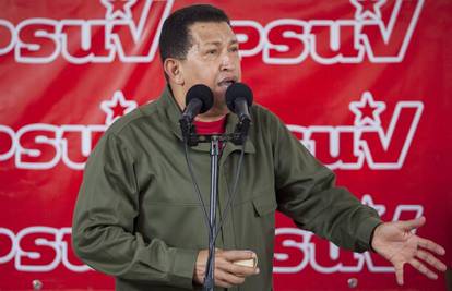 Chavez zbog pobunjenika prekida veze s Kolumbijom
