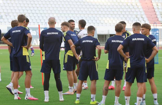 Split: Hajduk održao trening na Poljudu uoči sutrašnje utakmice