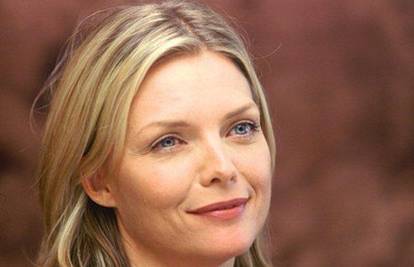 Michelle Pfeiffer dobila zvijezdu na Stazi slavnih