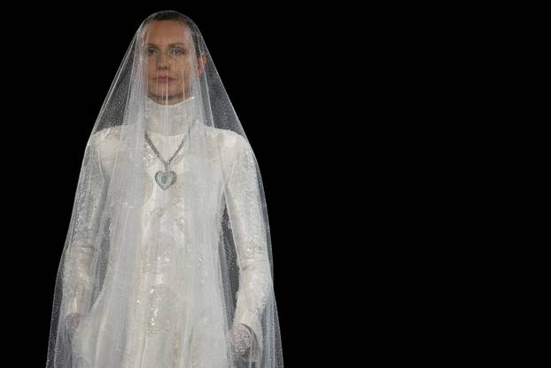 Giorgio Armani Prive Haute Couture Spring/Summer 2026 in Paris